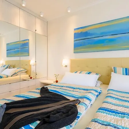 Viktoria Luna We 3 _ilac_ * Zingst