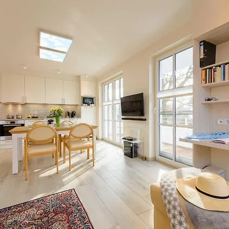 Viktoria Luna We 3 _ilac_ Apartment Zingst